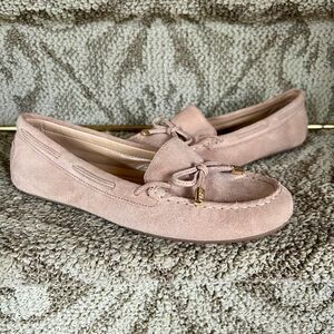 EUC Women's Michael Kors Suede Sutton Moccasins Flats Shoes Loafers Tan Size 7.5